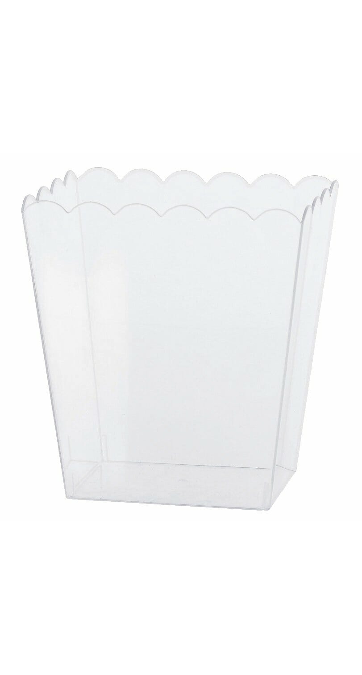 Clear Plastic Scalloped Container 15.2cm