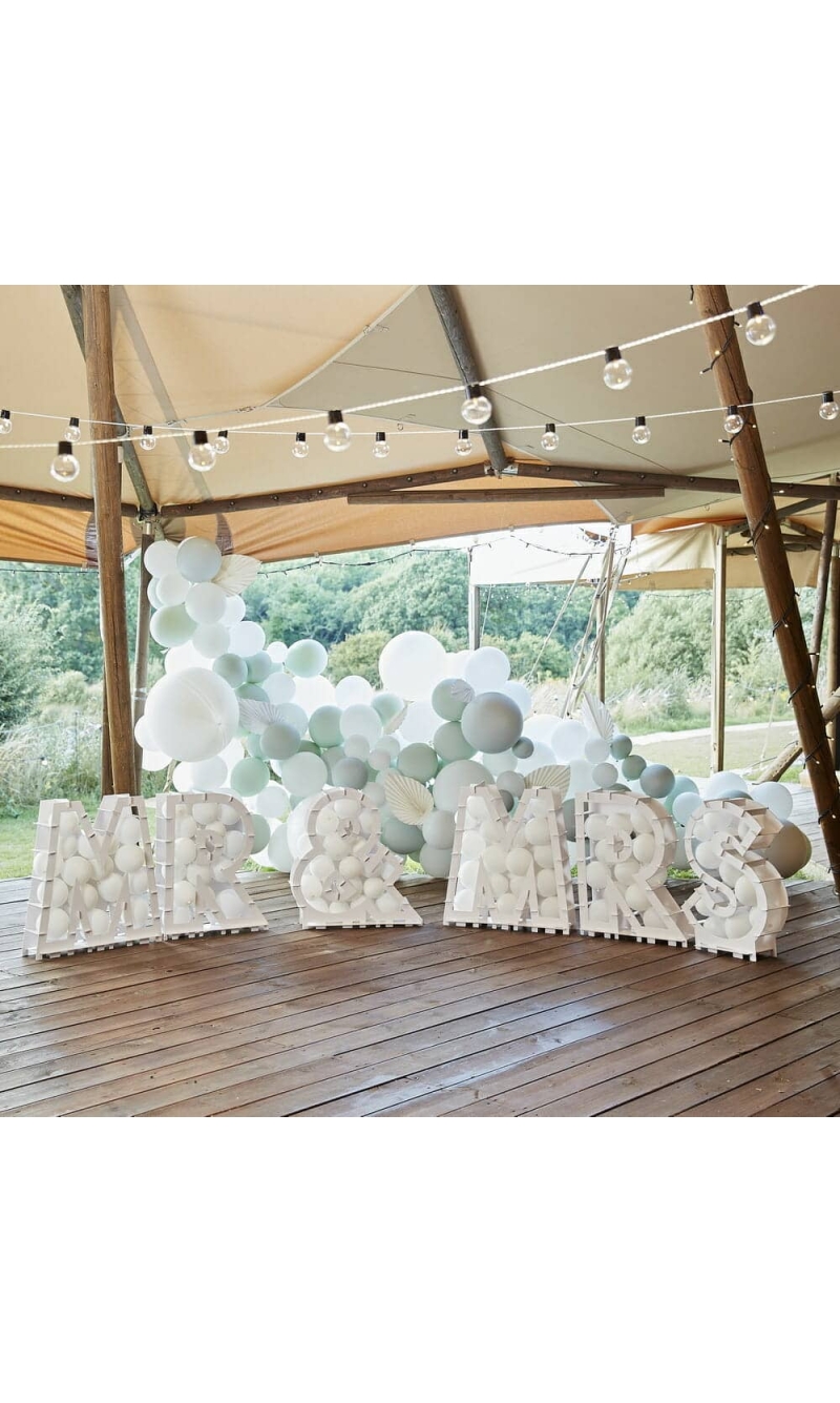 Mr & Mrs Balloon Mosaic Stand