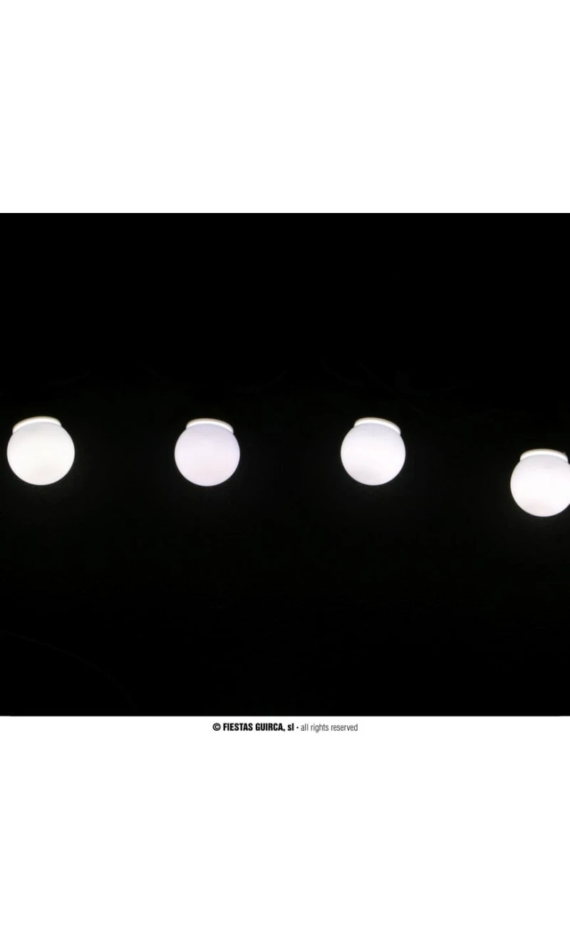 Garland 4.5mt with 10 x White Bulbs IP44 (Indoor / Outdoor)