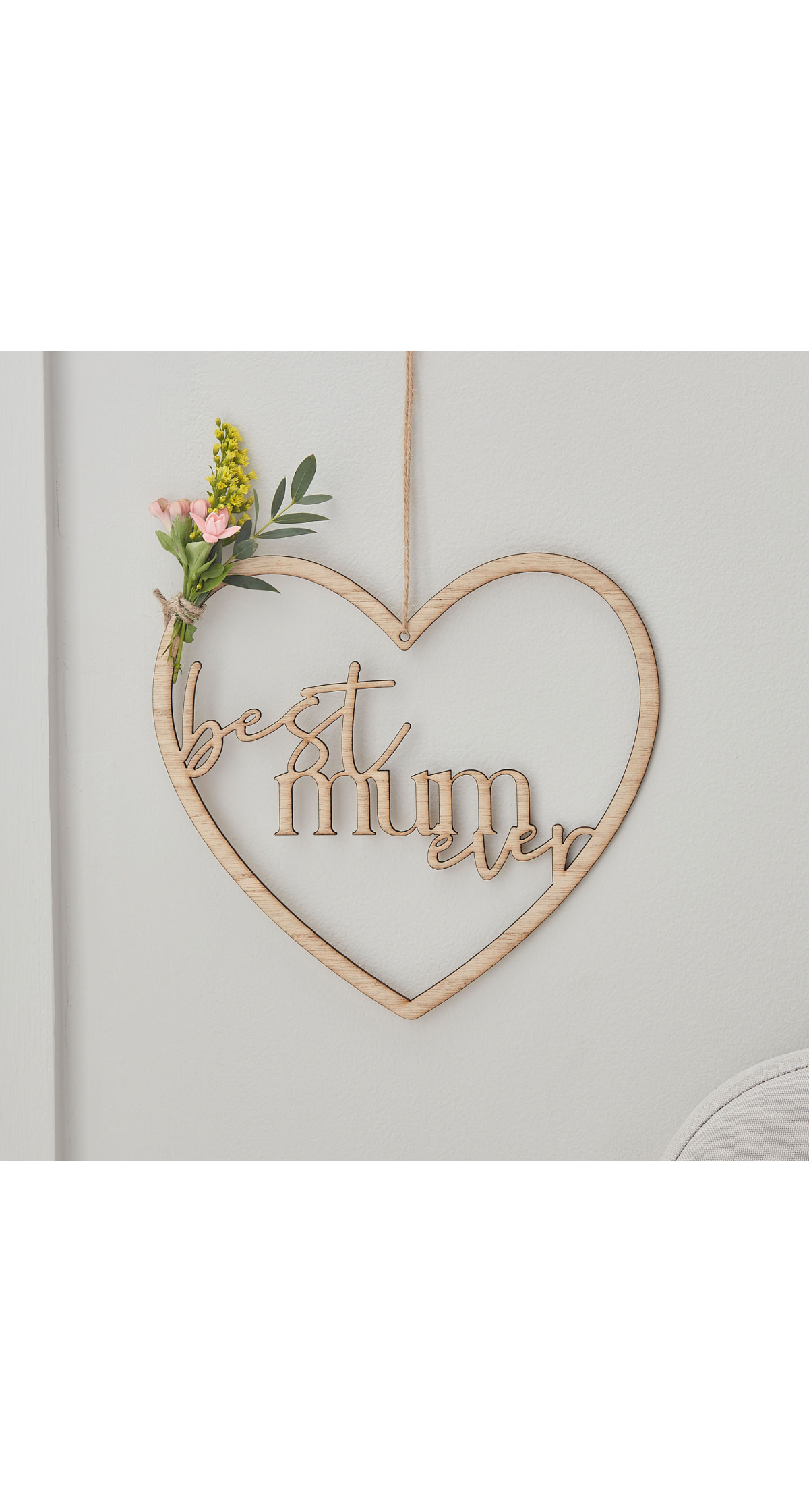 Wooden Best Mum Ever Heart Wreath - 20.6cm x 22.3cm