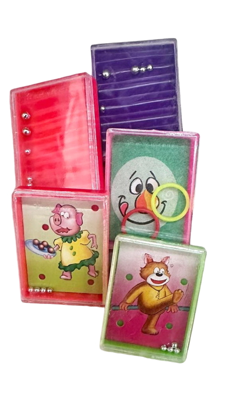 Puzzle Roll A Ball Fun Pinata / Party Favour Assorted Colors / Pictures